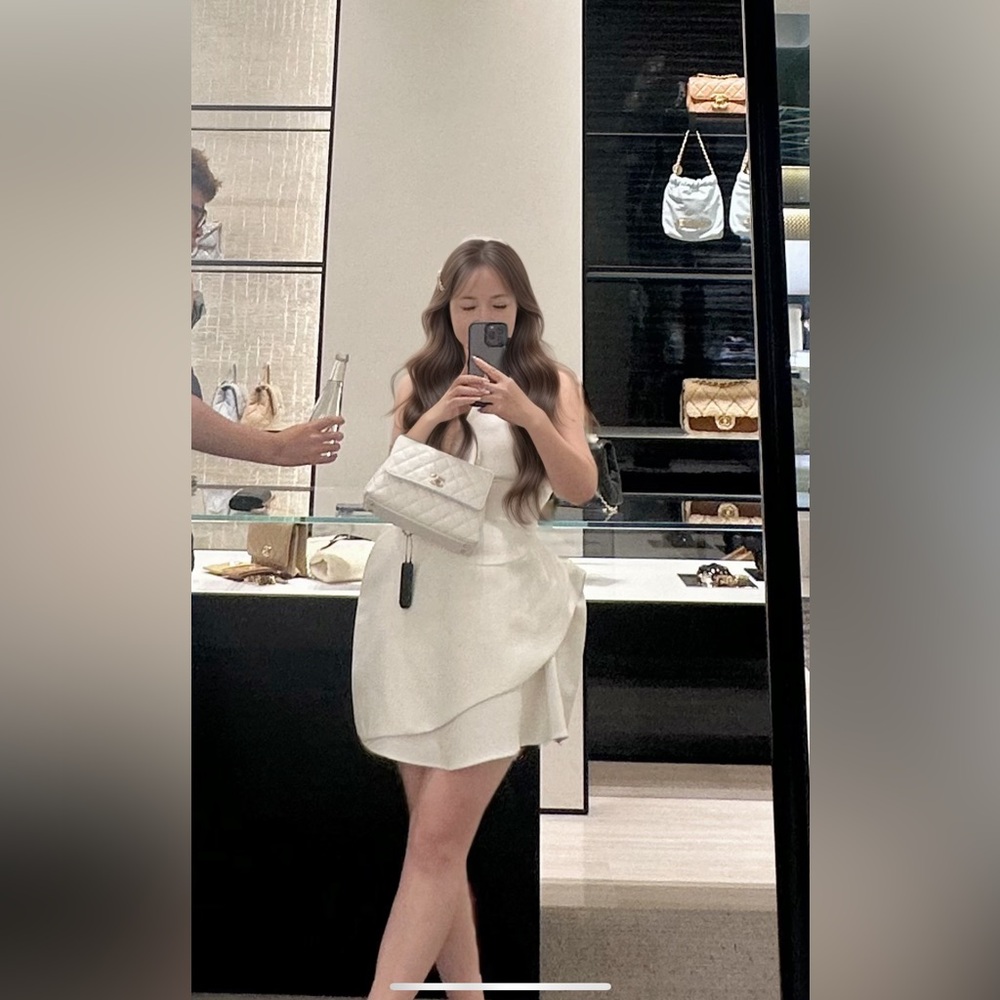 Authentic chanel bag - Picture 9 of 9